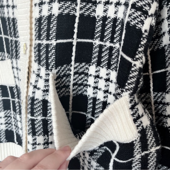 New Barrie Checked 100% Cashmere Cardigan Women Size M NWOT - Picture 11 of 17